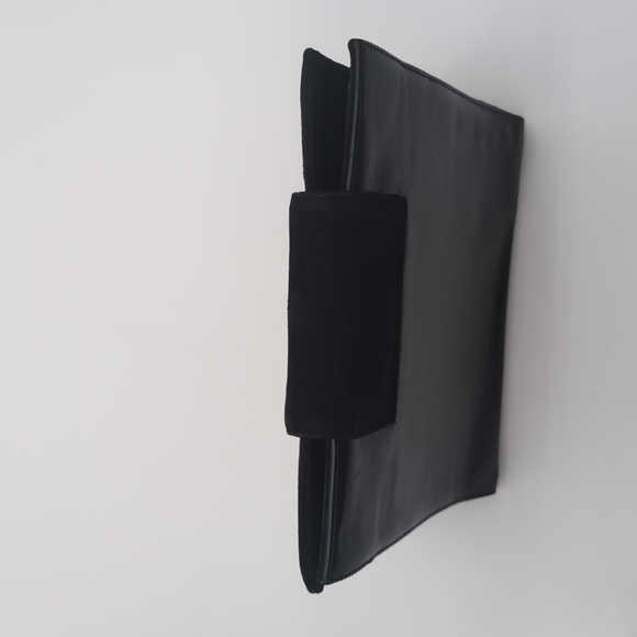 Bally Barletta leather and  suede black purse - Picture 5 of 15